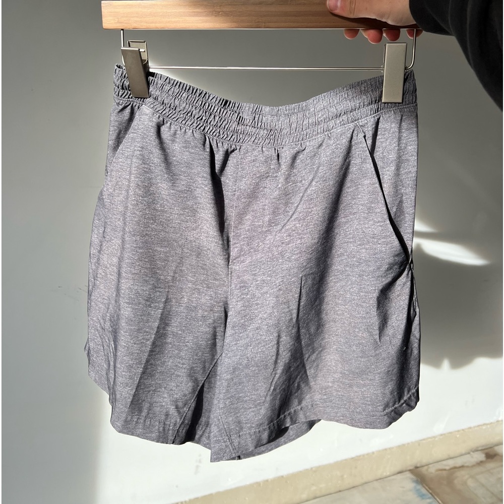 Lululemon Pacebreaker Linerless 5in Shorts